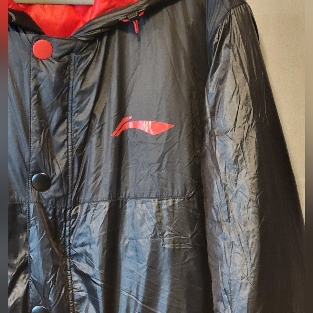 LI-NING Hooded Jacket - Picture 2 of 7